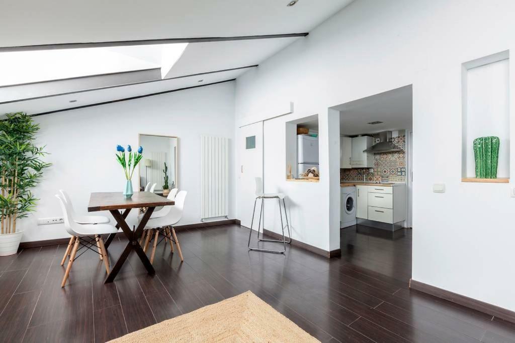 Modern Top Floor Loft At Malasana'S Heart Madrid Dış mekan fotoğraf